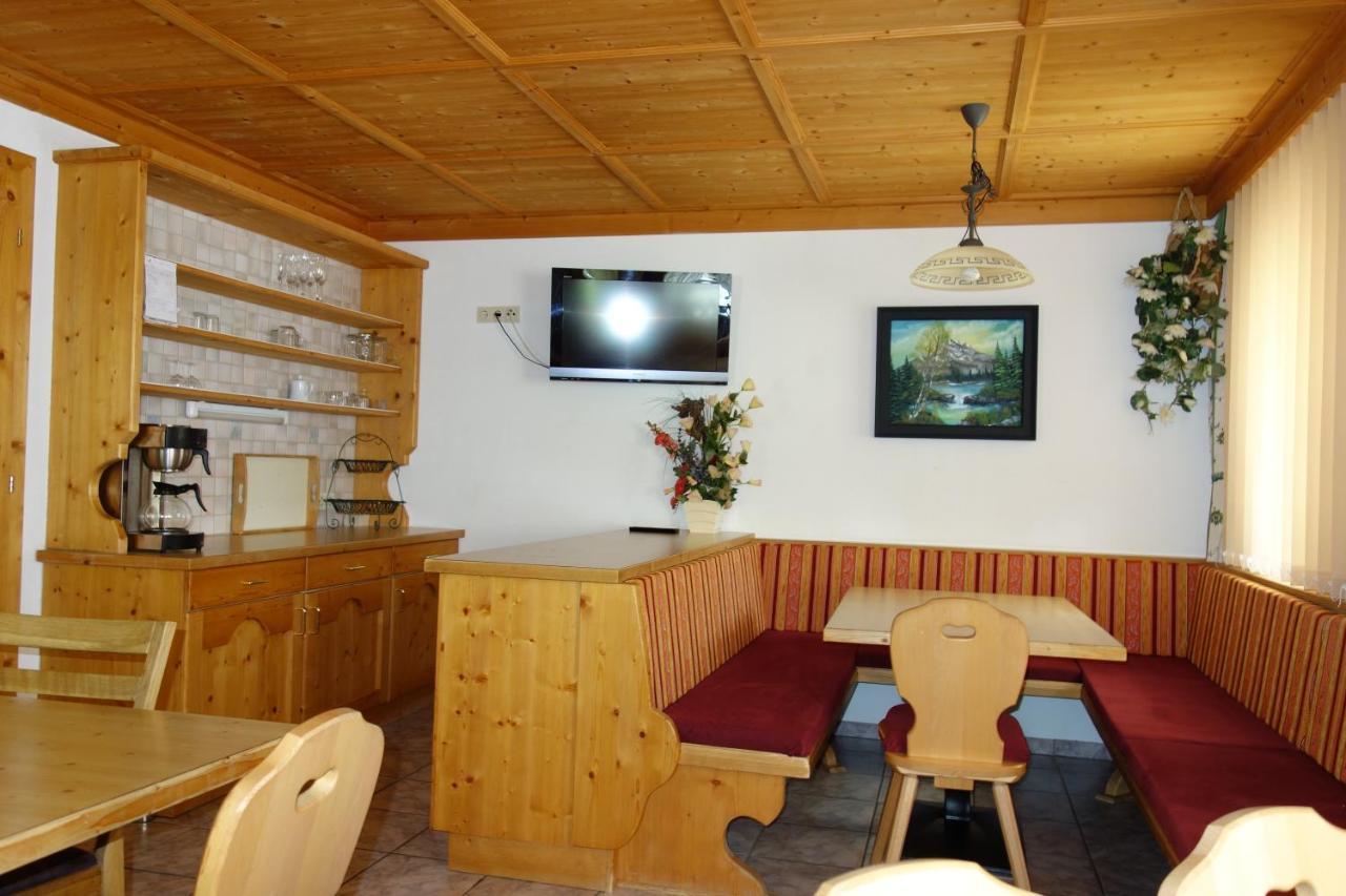 Ferienhaus Inge Sankt Leonhard im Pitztal Exterior photo